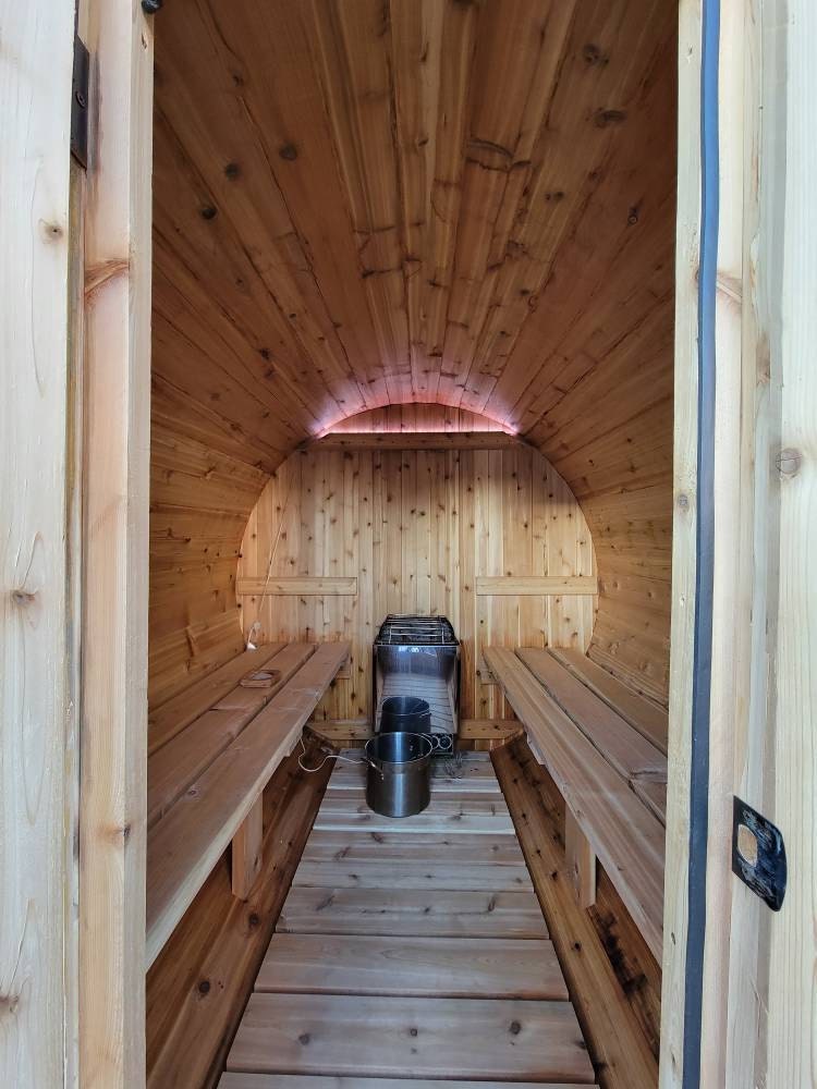 Customer barrel sauna build