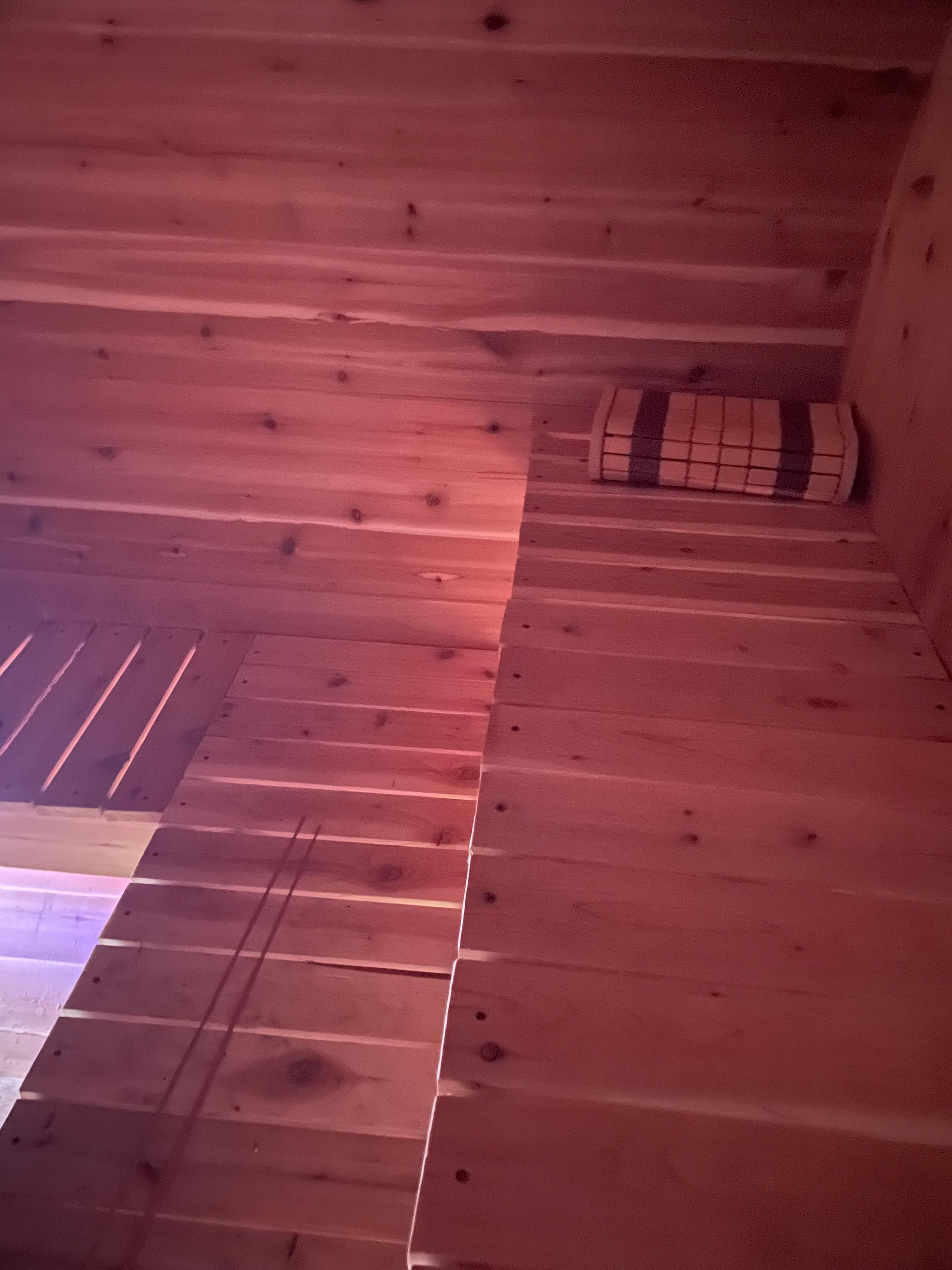 Customer barrel sauna build